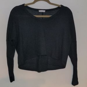 Black long sleeve crop top